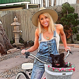 Coronavirus Money Moves: How To Make Fast Cash During The Crisis By Chalene Johnson