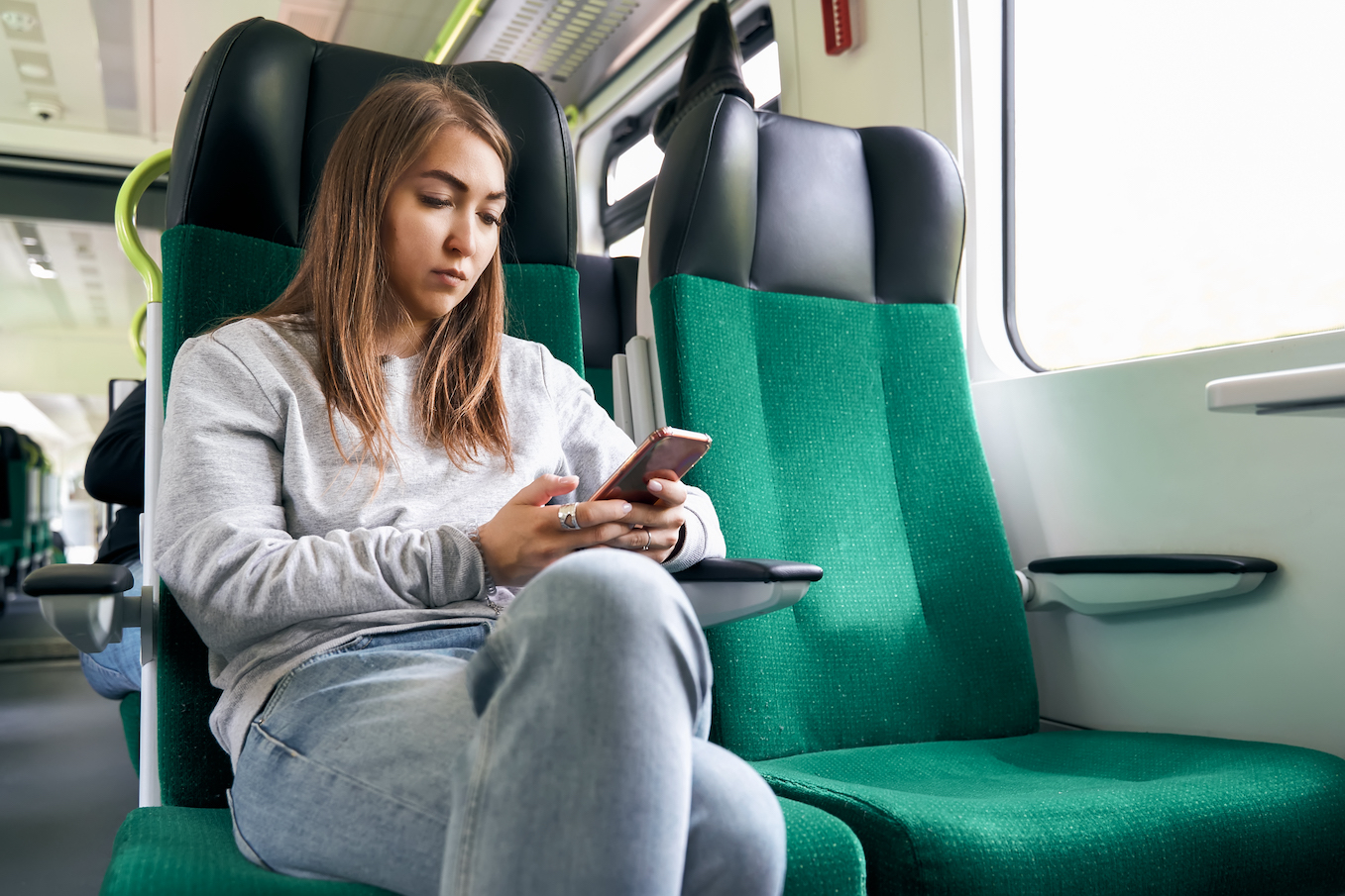 Why Do People Follow On Instagram, Facebook (and Most Platforms