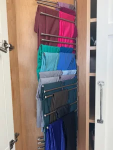 towel rack for leggings